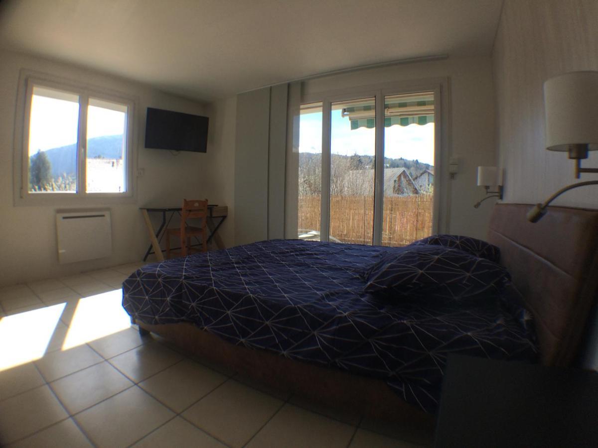 Entre Lac Et Montagne, Proche Centre De St Jorioz, Spacieux Et Confortable Appartement Avec Grande Terrasse Saint-Jorioz Luaran gambar